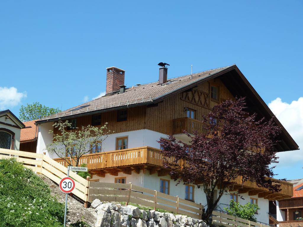 Appartamento Zum Heisn Lenggries Esterno foto